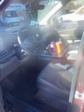 2025 Kia Carnival SX