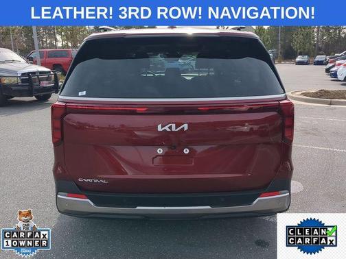 2025 Kia Carnival SX