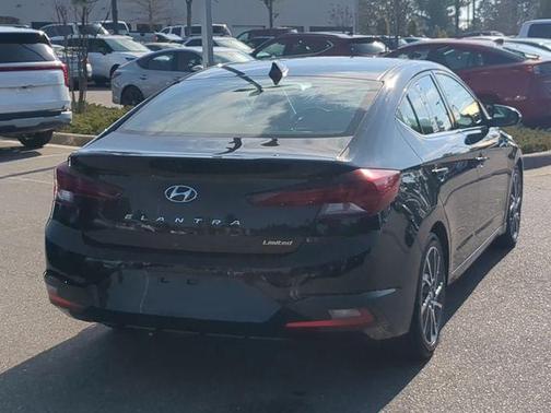 2019 Hyundai ELANTRA Limited