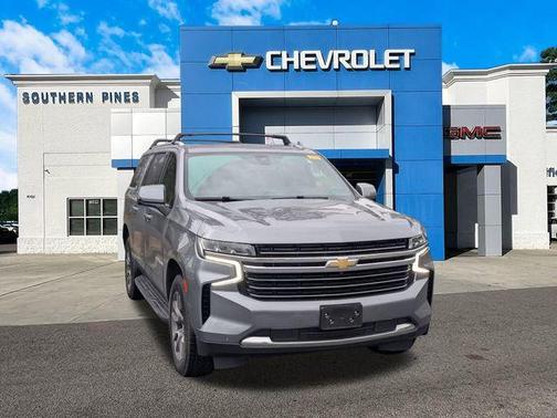 2022 Chevrolet Suburban LT