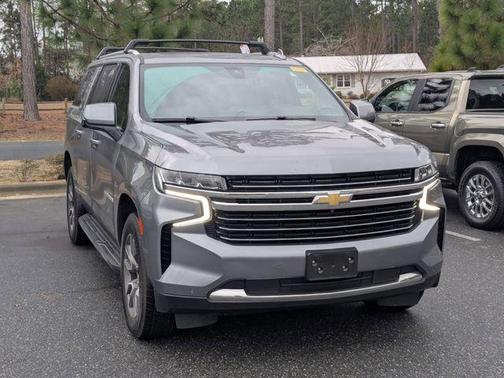 2022 Chevrolet Suburban LT
