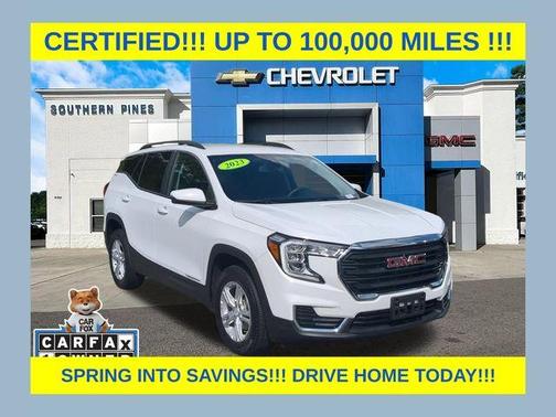 Summit White 2023 GMC Terrain SLE