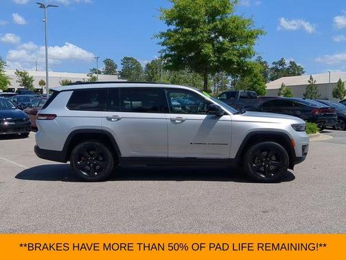 2021 Jeep Grand Cherokee L Laredo