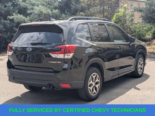 2022 Subaru Forester Premium