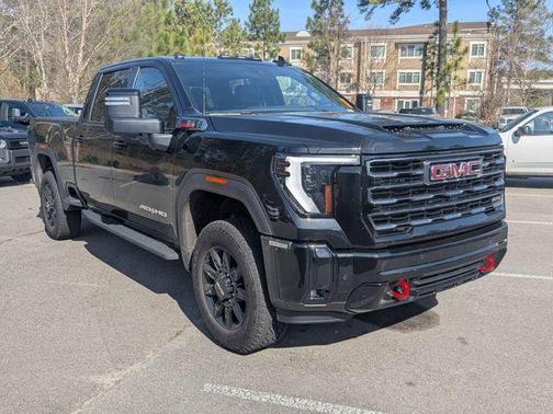 2025 GMC Sierra 2500 AT4