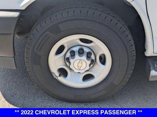 2022 Chevrolet Express 3500 LS