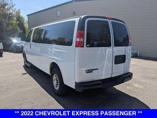 2022 Chevrolet Express 3500 LS