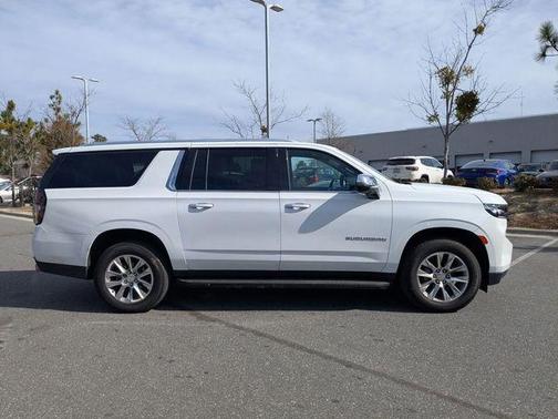 2023 Chevrolet Suburban Premier