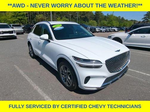 Alta White 2025 Genesis GV70 2.5T