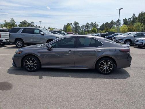 Predawn Gray Mica 2023 Toyota Camry SE