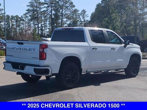 2025 Chevrolet Silverado 1500 Custom
