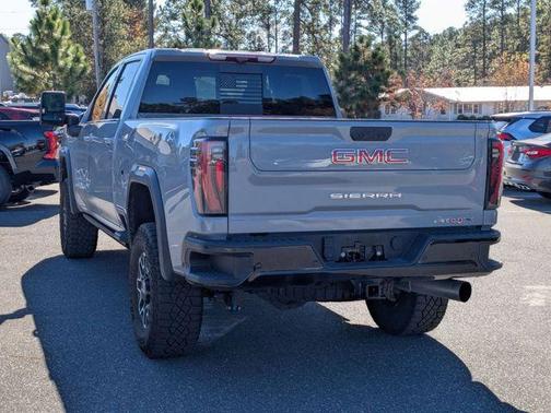 2024 GMC Sierra 2500 AT4X