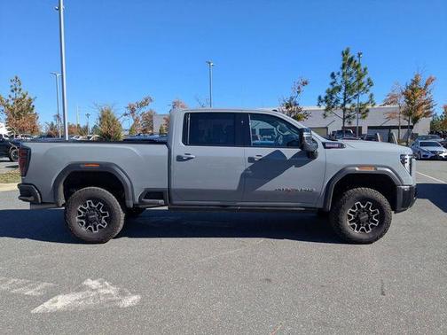 2024 GMC Sierra 2500 AT4X