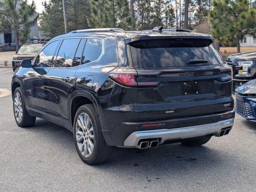 2025 GMC Acadia Denali