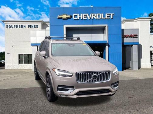 2024 Volvo XC90 B6 Ultimate Bright Theme 6-Seater
