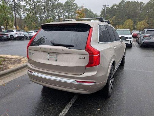 2024 Volvo XC90 B6 Ultimate Bright Theme 6-Seater