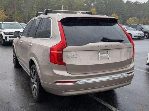 2024 Volvo XC90 B6 Ultimate Bright Theme 6-Seater