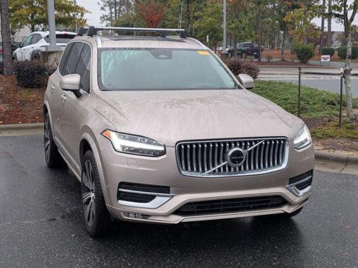 2024 Volvo XC90 B6 Ultimate Bright Theme 6-Seater