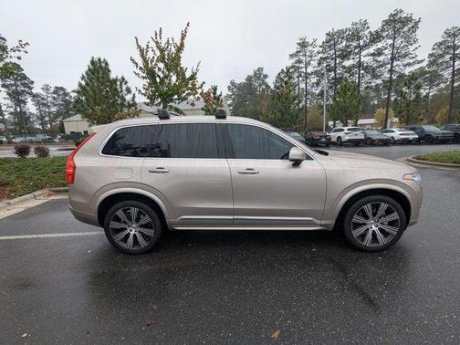 2024 Volvo XC90 B6 Ultimate Bright Theme 6-Seater