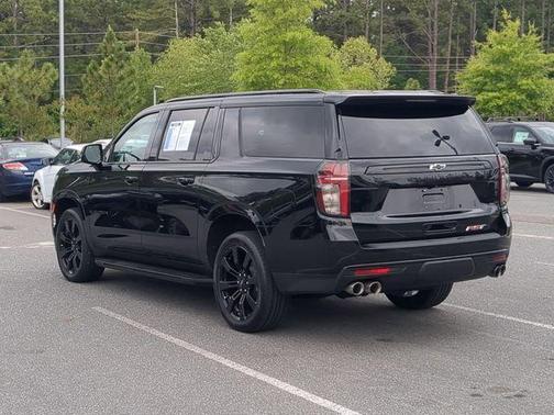 Black 2023 Chevrolet Suburban RST