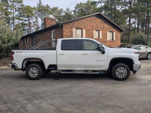 2025 Chevrolet Silverado 2500 LT