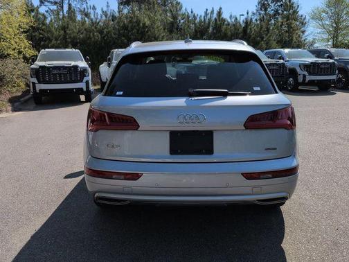 2020 Audi Q5 45 Premium