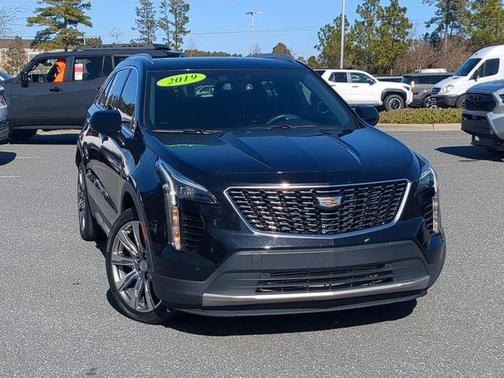 2019 Cadillac XT4 Premium Luxury