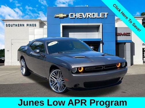 2021 Dodge Challenger SXT