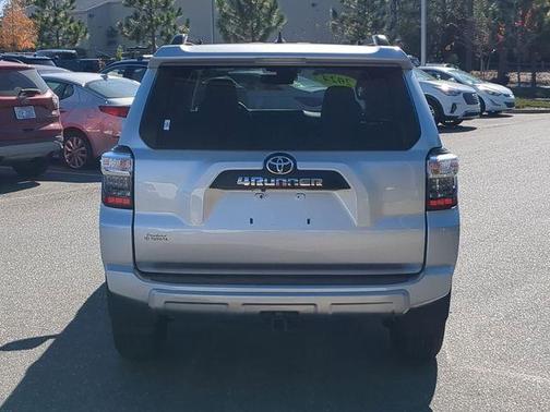 2024 Toyota 4Runner TRD Off Road
