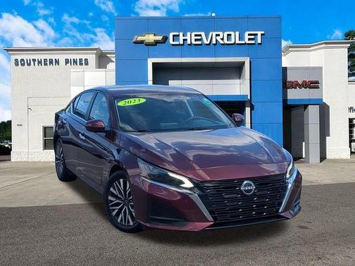 2023 Nissan Altima 2.5 SV