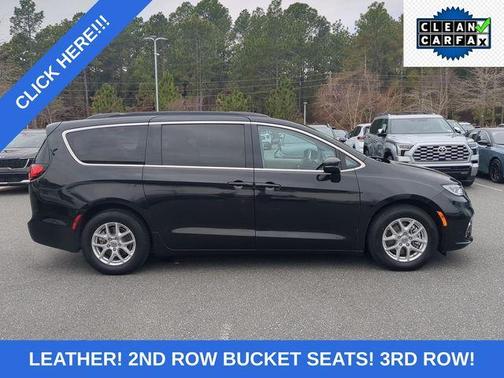2022 Chrysler Pacifica Touring-L