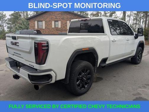 2024 GMC Sierra 2500 AT4