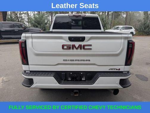 2024 GMC Sierra 2500 AT4