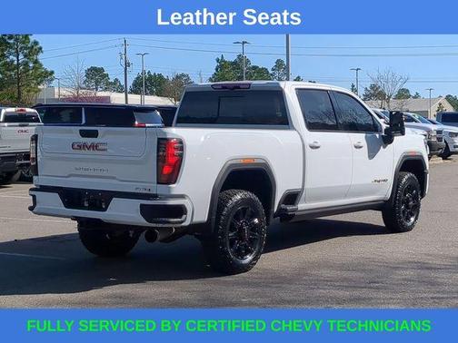 2024 GMC Sierra 2500 AT4