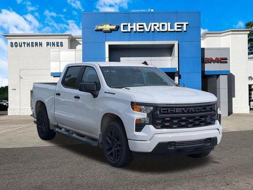 Summit White 2026 Chevrolet Silverado 1500 Custom