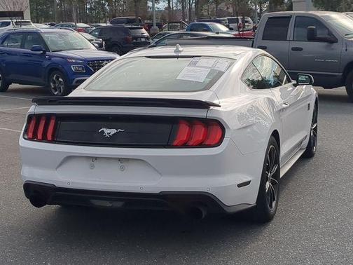 2020 Ford Mustang EcoBoost