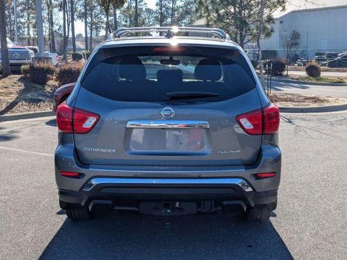 2019 Nissan Pathfinder Platinum