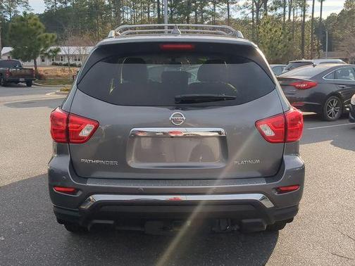 2019 Nissan Pathfinder Platinum