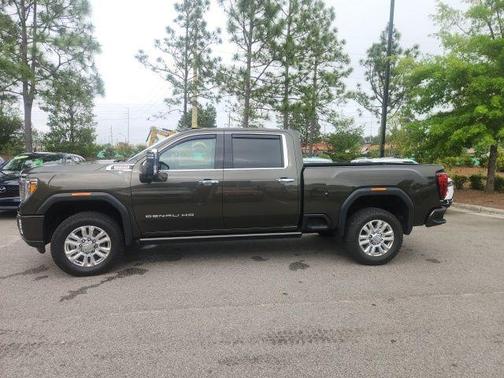 Forest Green 2022 GMC Sierra 2500 Denali