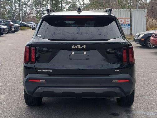 2023 Kia Sorento X-Line EX