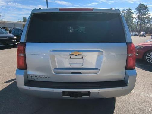 2017 Chevrolet Suburban LT