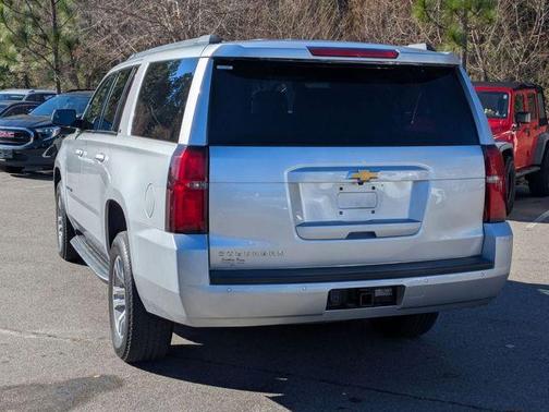 2017 Chevrolet Suburban LT