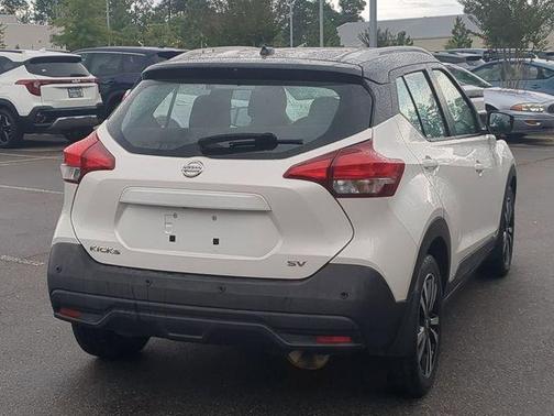 2020 Nissan Kicks SV