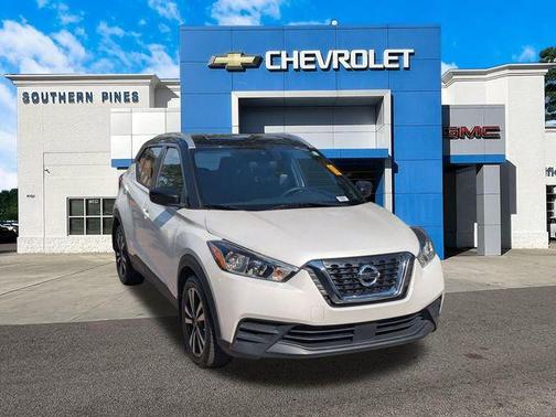 2020 Nissan Kicks SV