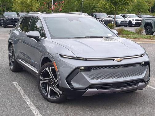 2025 Chevrolet Equinox EV LT 2