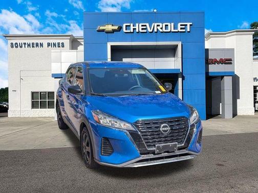 2022 Nissan Kicks S