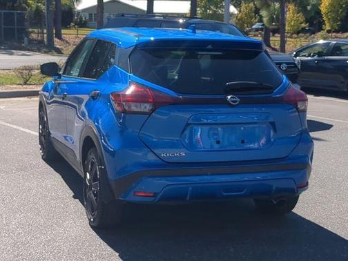 2022 Nissan Kicks S