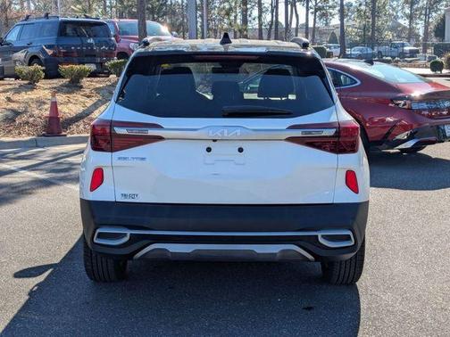 2022 Kia Seltos S