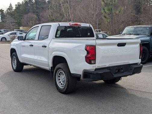 2024 Chevrolet Colorado WT