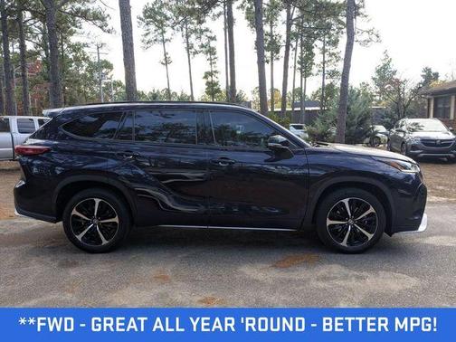 2022 Toyota Highlander XSE